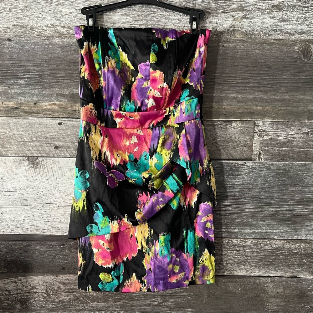 Strapless dress